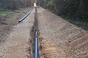 Trancheuse sol pour pose réseaux eaux PACA Toulon