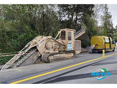 Trancheuse de sol à chaines Tesmec 700 B