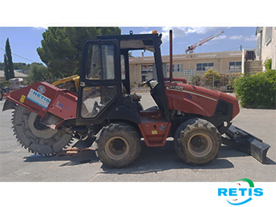 Location trancheuse scie à rocher Ditch Witch RT55