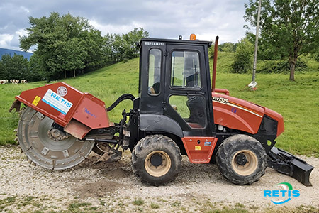 Sous traitance trancheuse sol tp avec conducteur